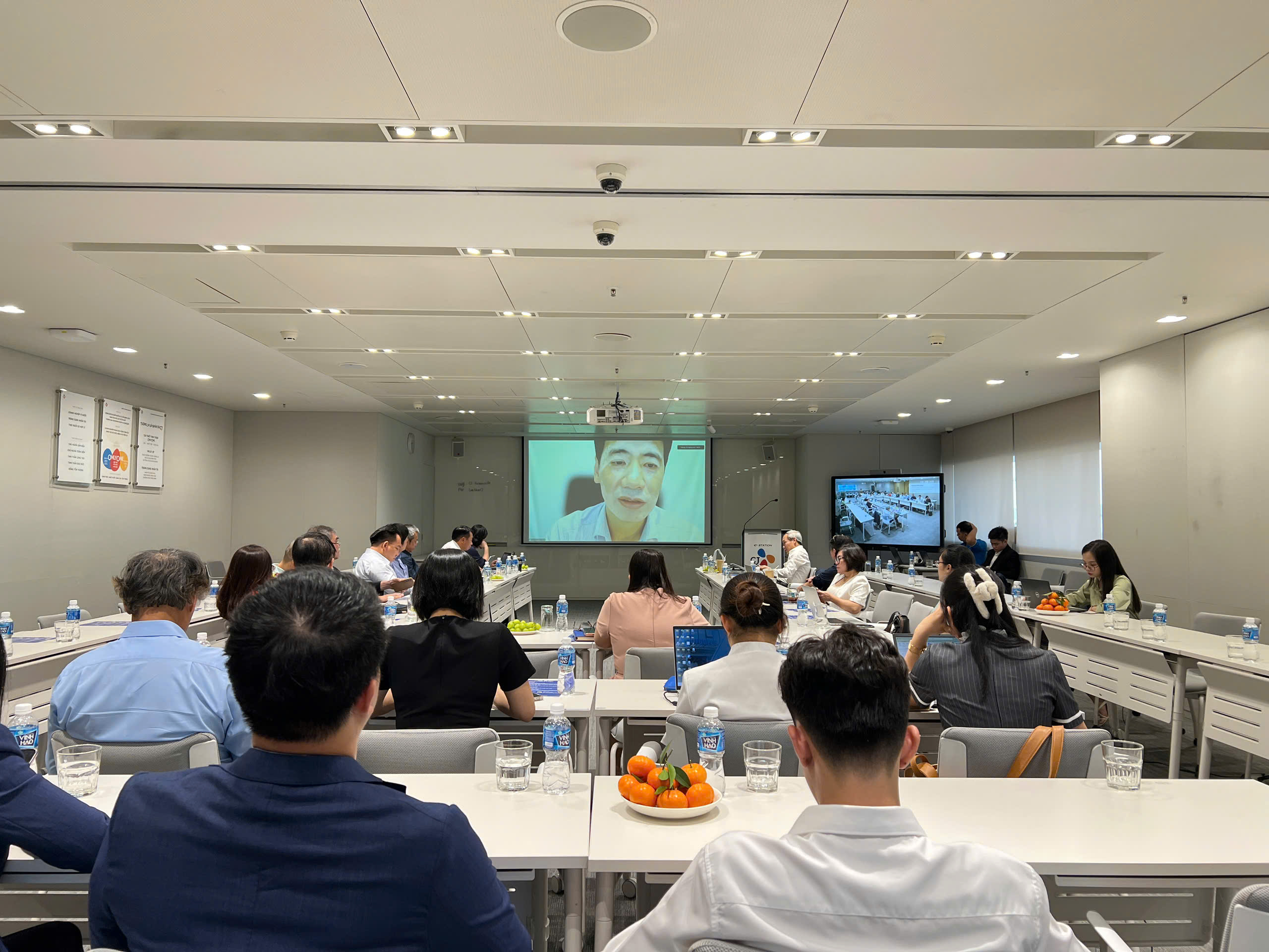 z7362751971287_e72ff0d1f3a7f5e53d1780cc214eb491