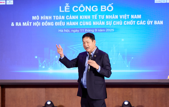 Ông Trương Gia Bình: 'Thiết kế mô hình để doanh nghiệp siêu nhỏ chơi được cùng ông lớn'
