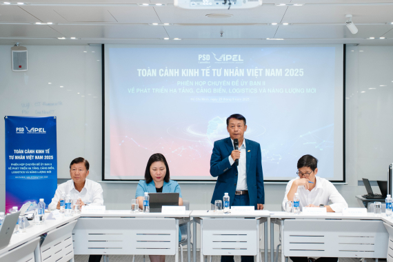 Chính phủ giao Bộ Xây dựng, TP HCM, Hải Phòng và doanh nghiệp dẫn dắt xây dựng Chiến lược phát triển Trung tâm hàng hải quốc tế, đường thủy nội địa tại TP HCM